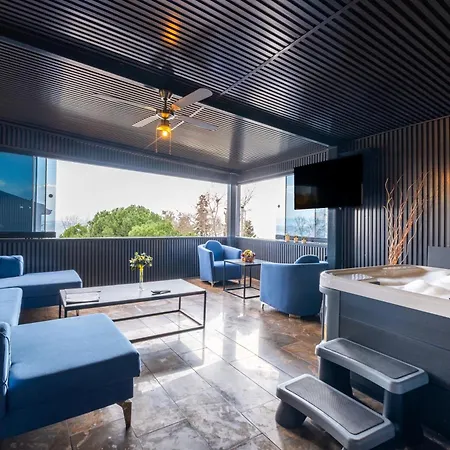 Hotel 216 Castle